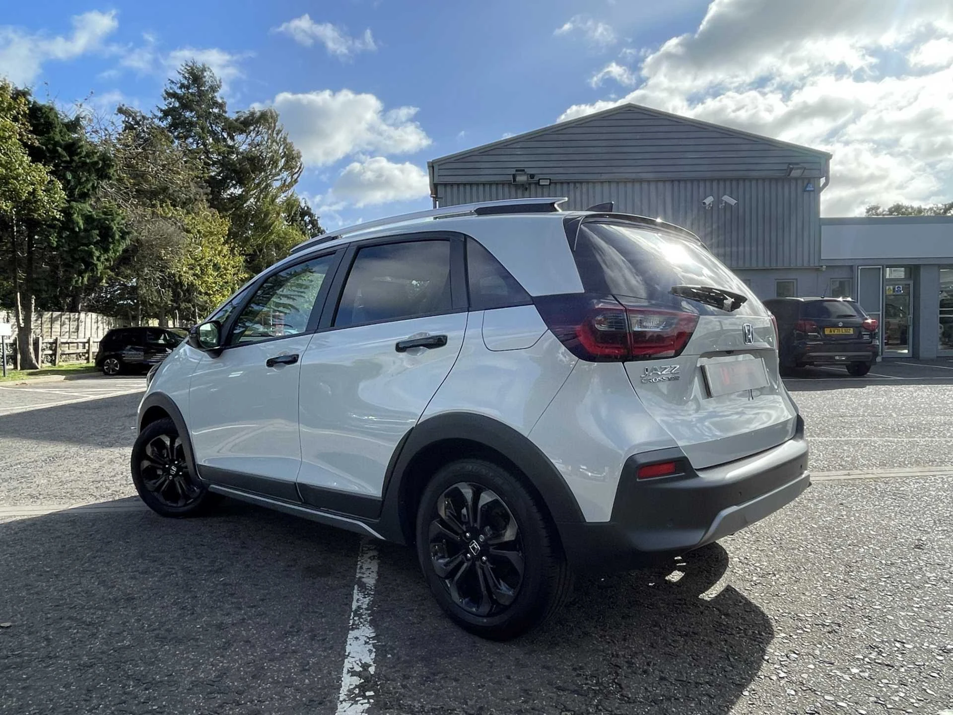 Vehicle image 3