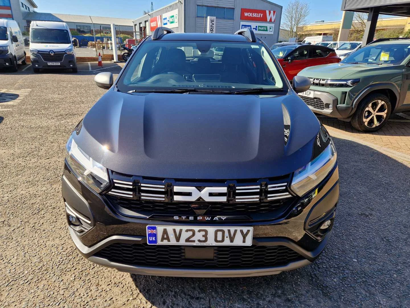 Vehicle image 6