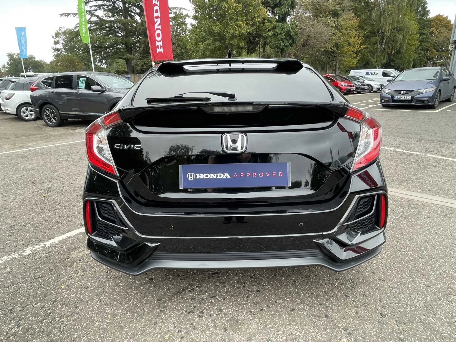 Vehicle image 7