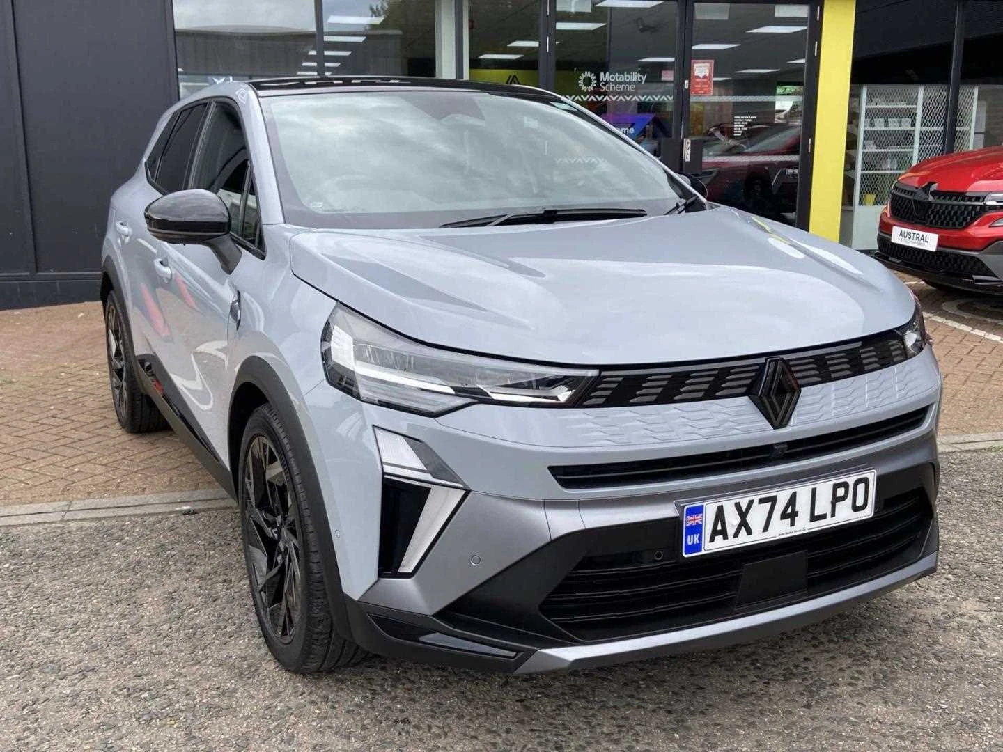Vehicle image 1