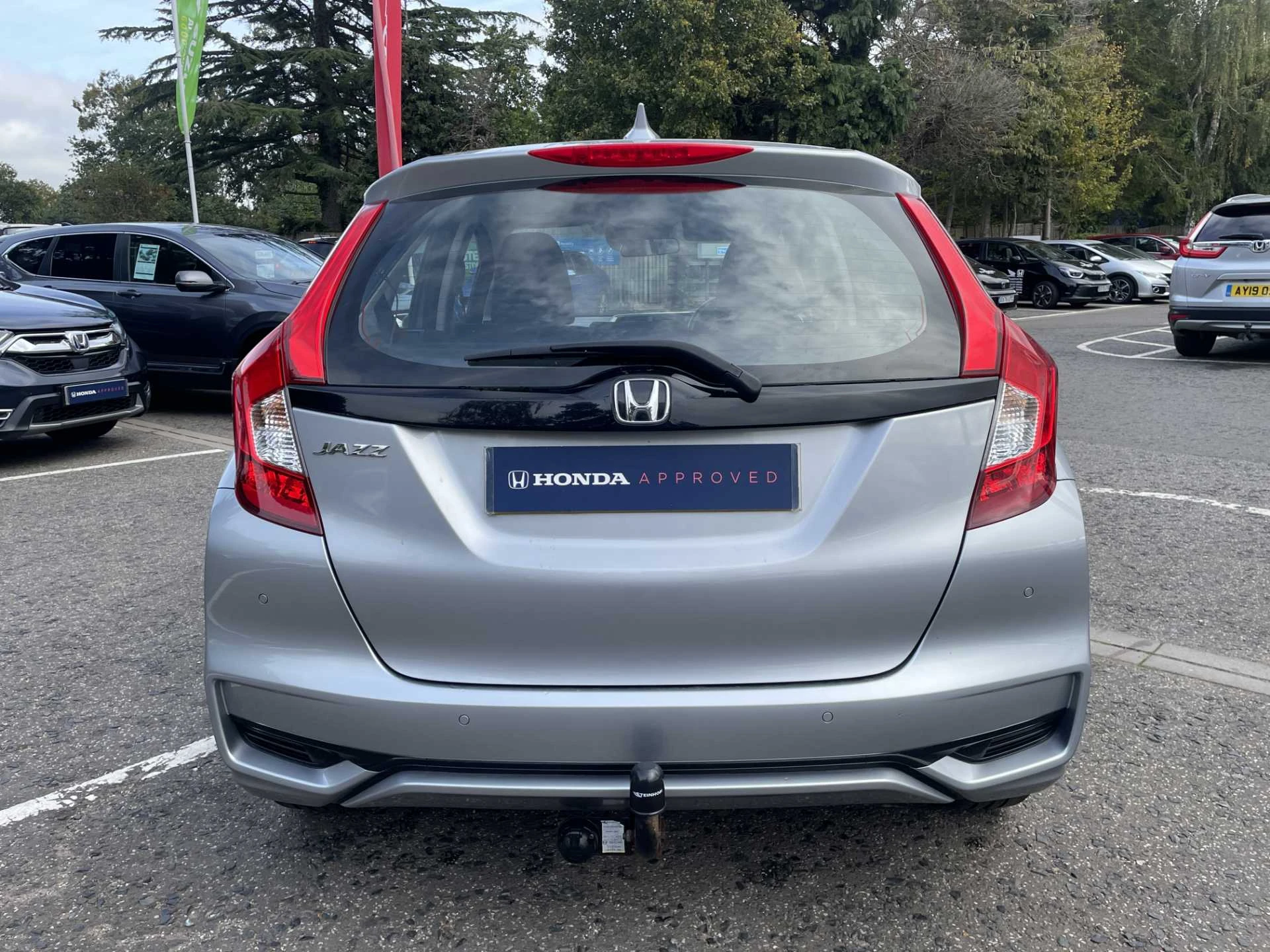 Vehicle image 7