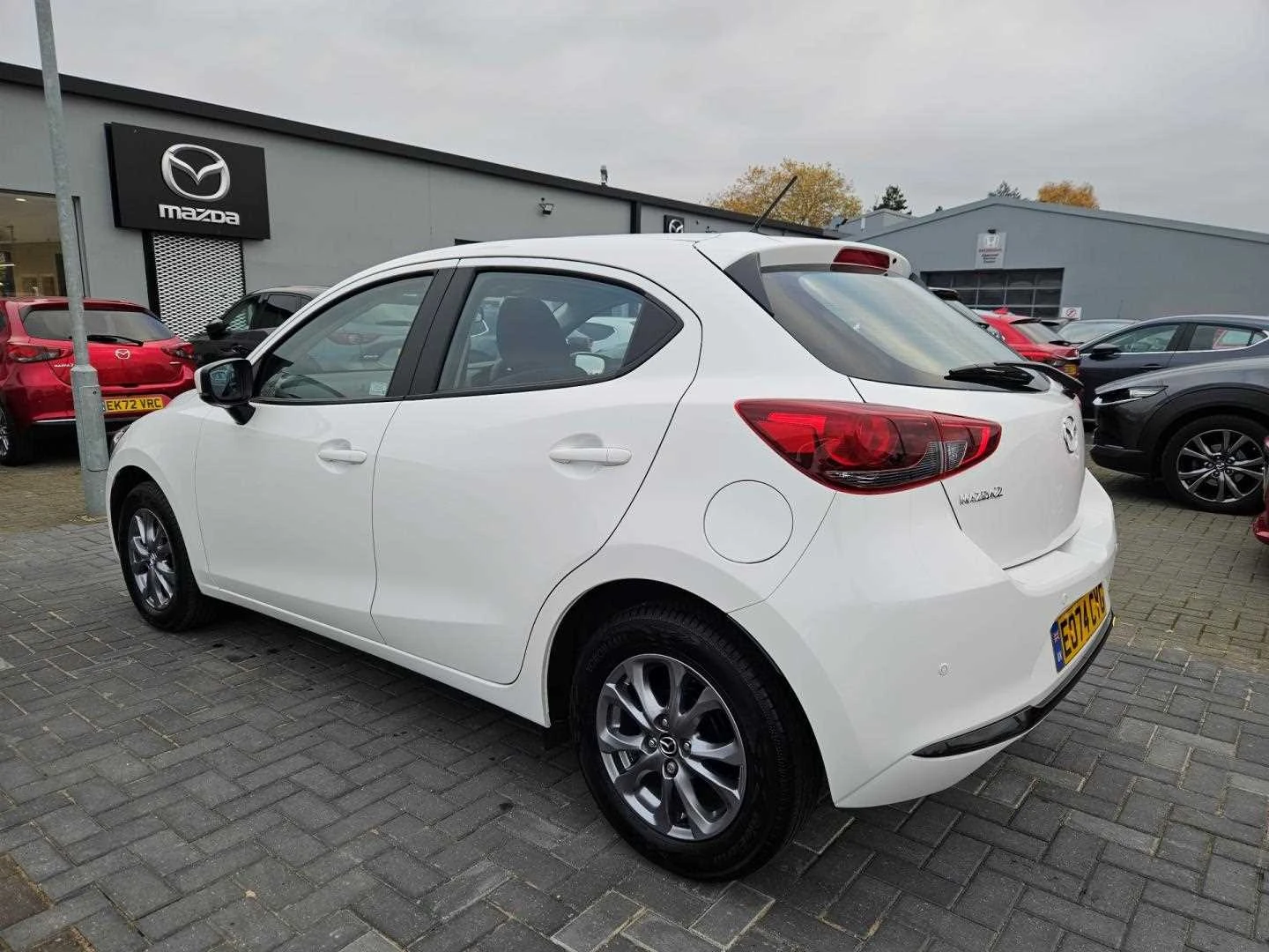Vehicle image 5