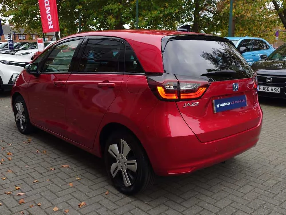 Vehicle image 3