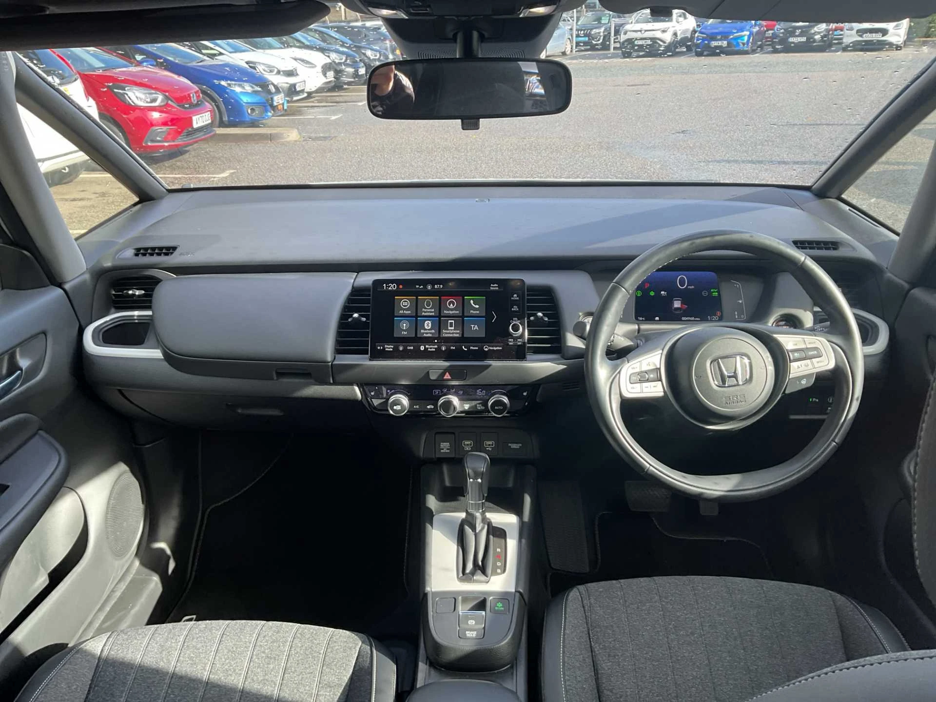 Vehicle image 4