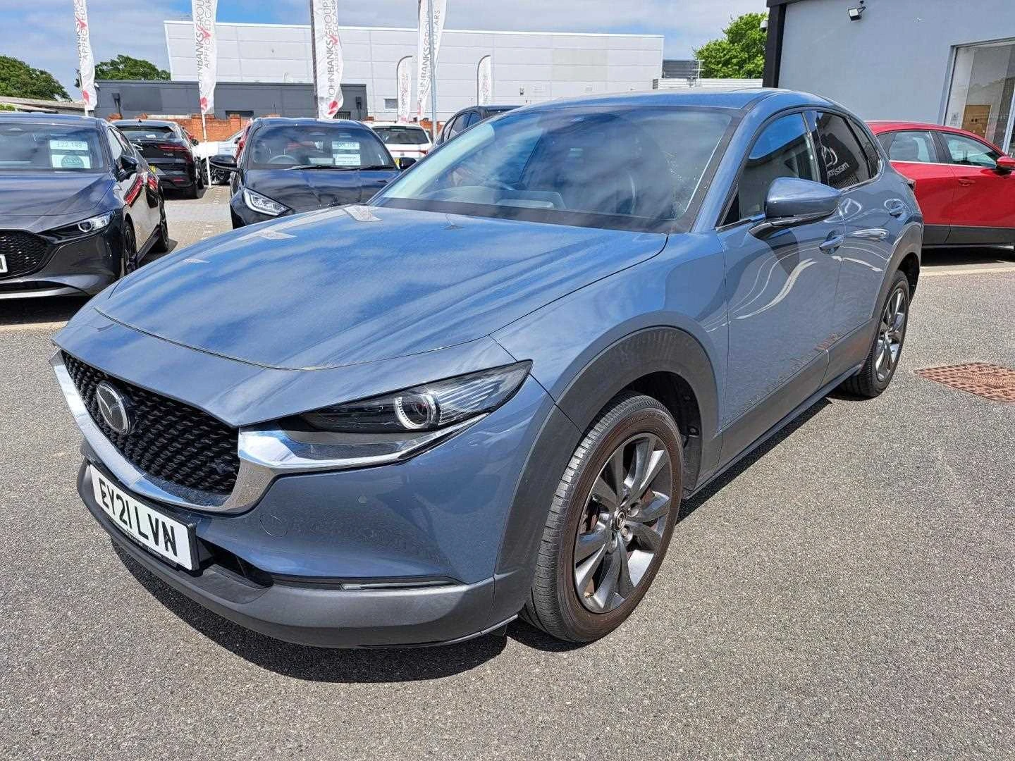 Vehicle image 3