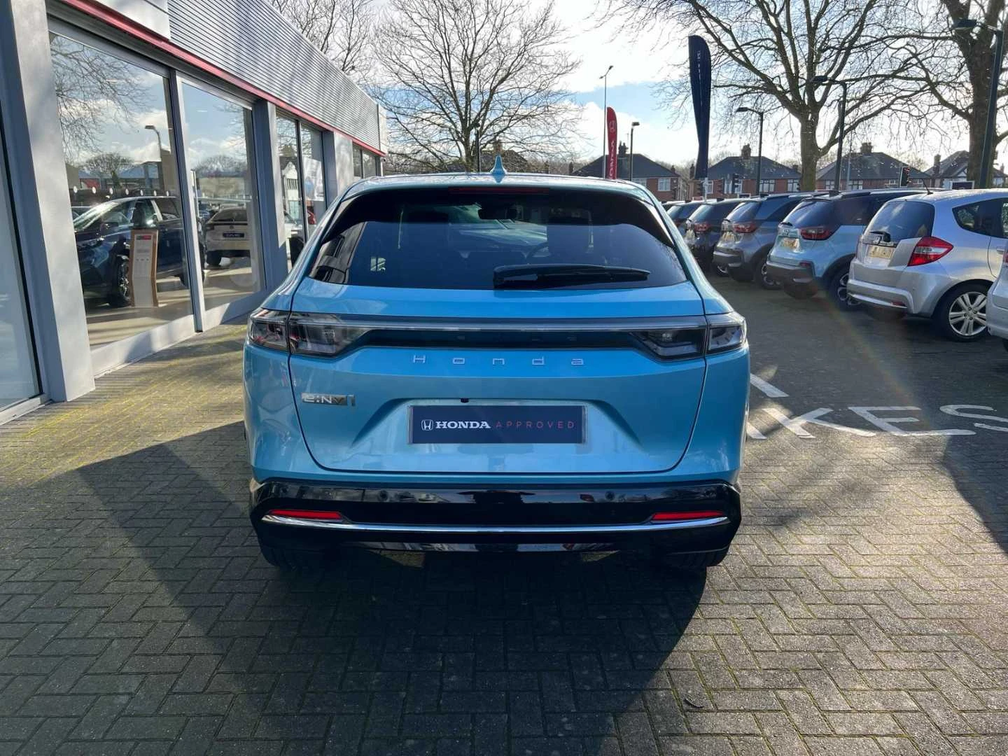 Vehicle image 7