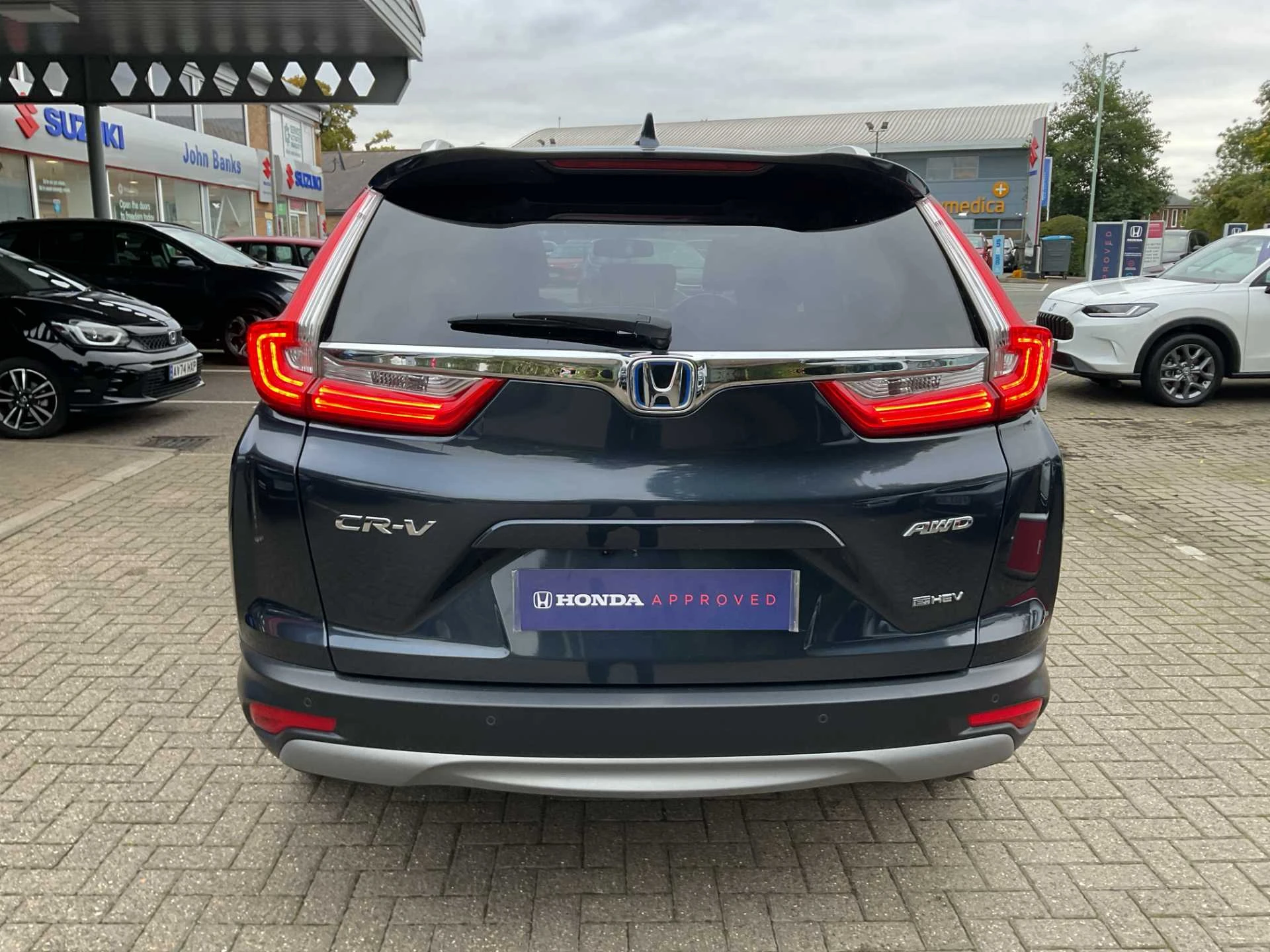 Vehicle image 7