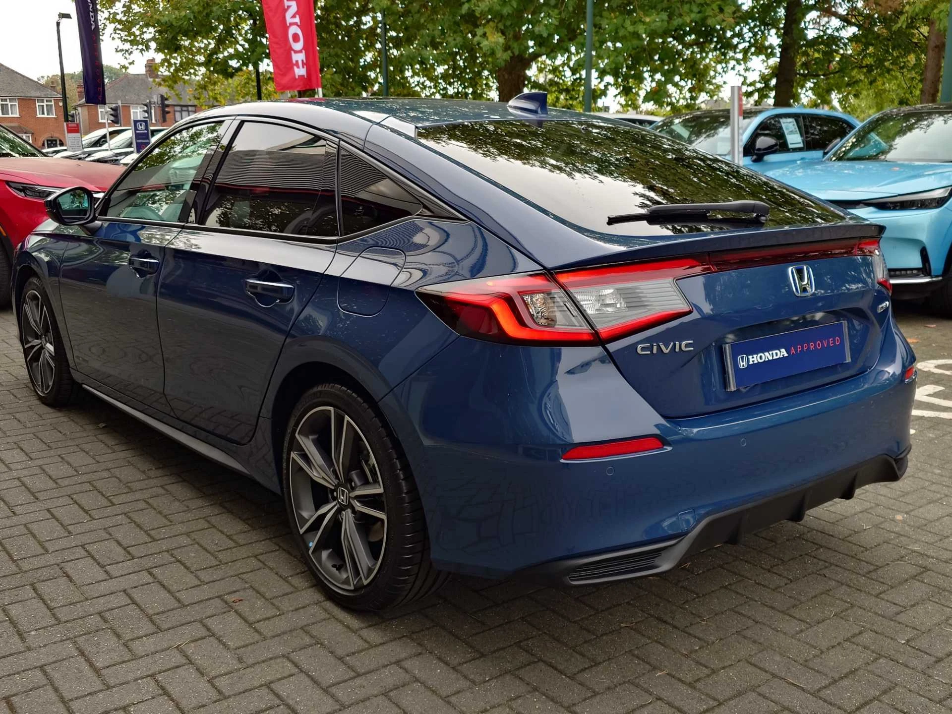 Vehicle image 3