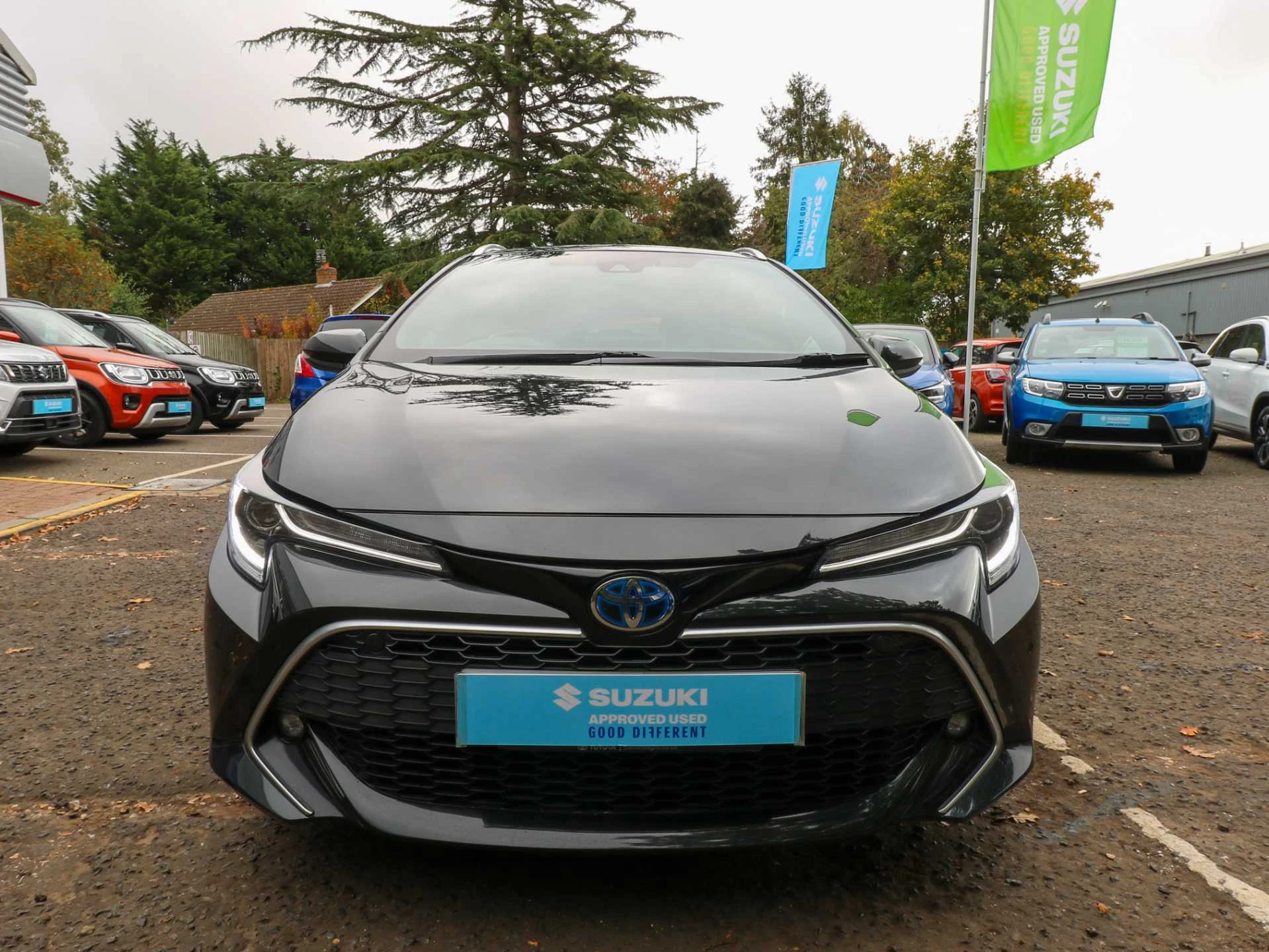Vehicle image 6