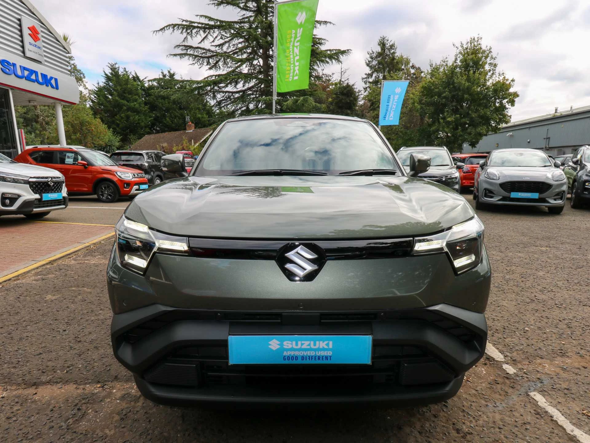 Vehicle image 6