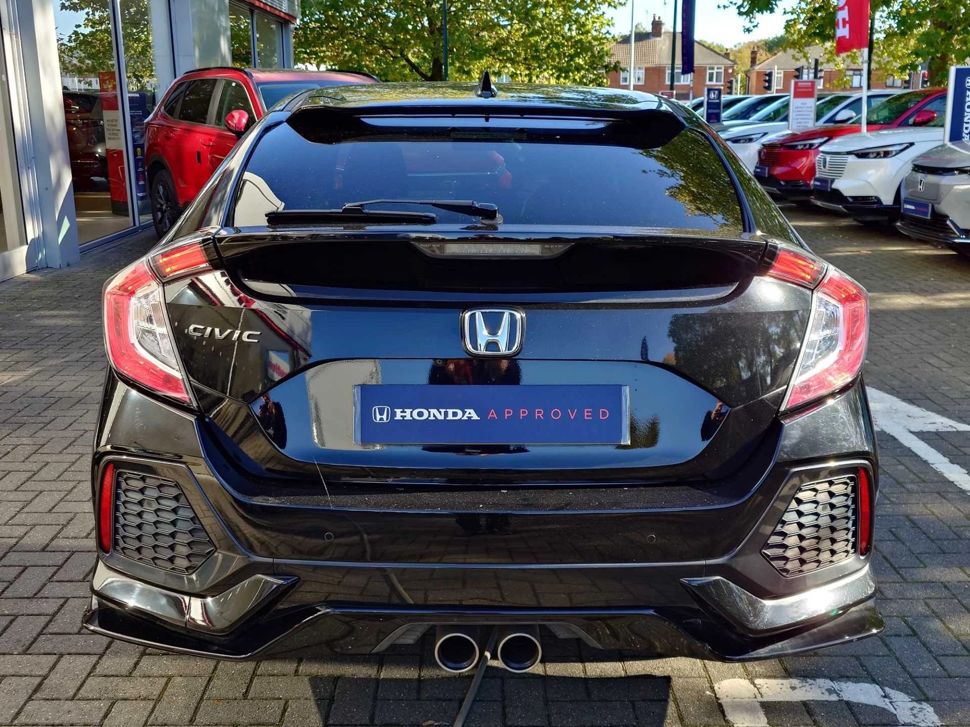 Vehicle image 7