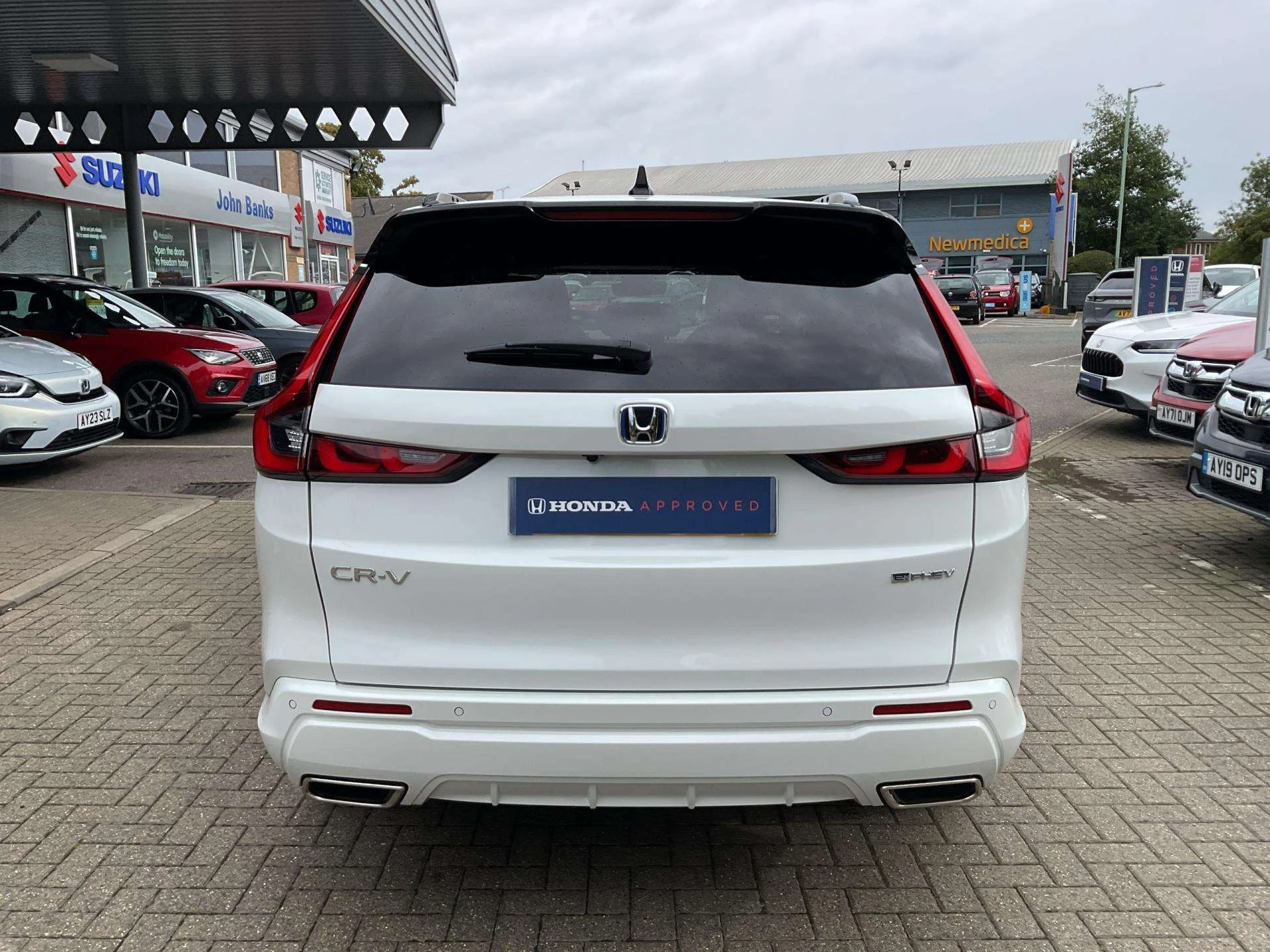Vehicle image 7