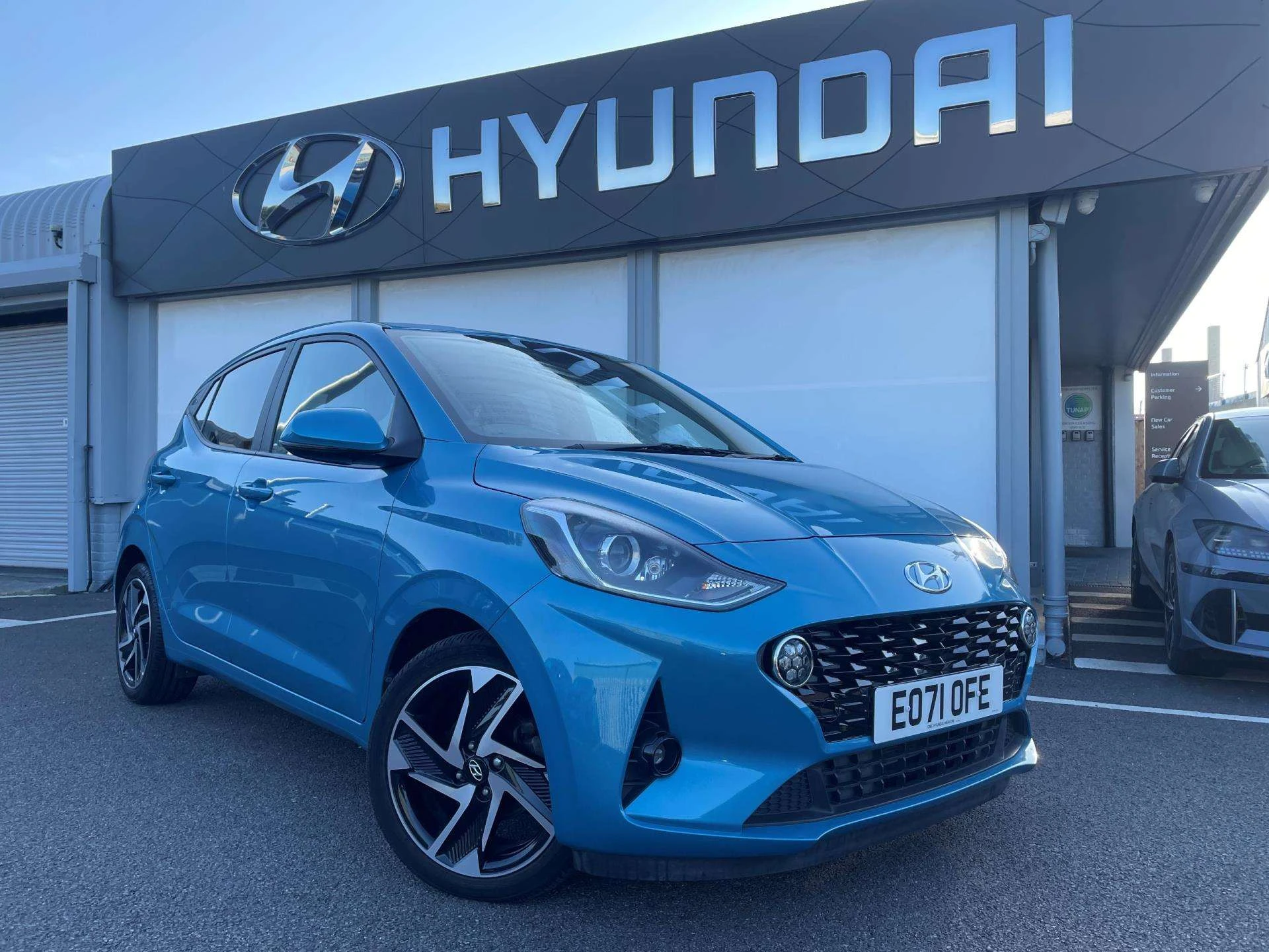 Vehicle image 1