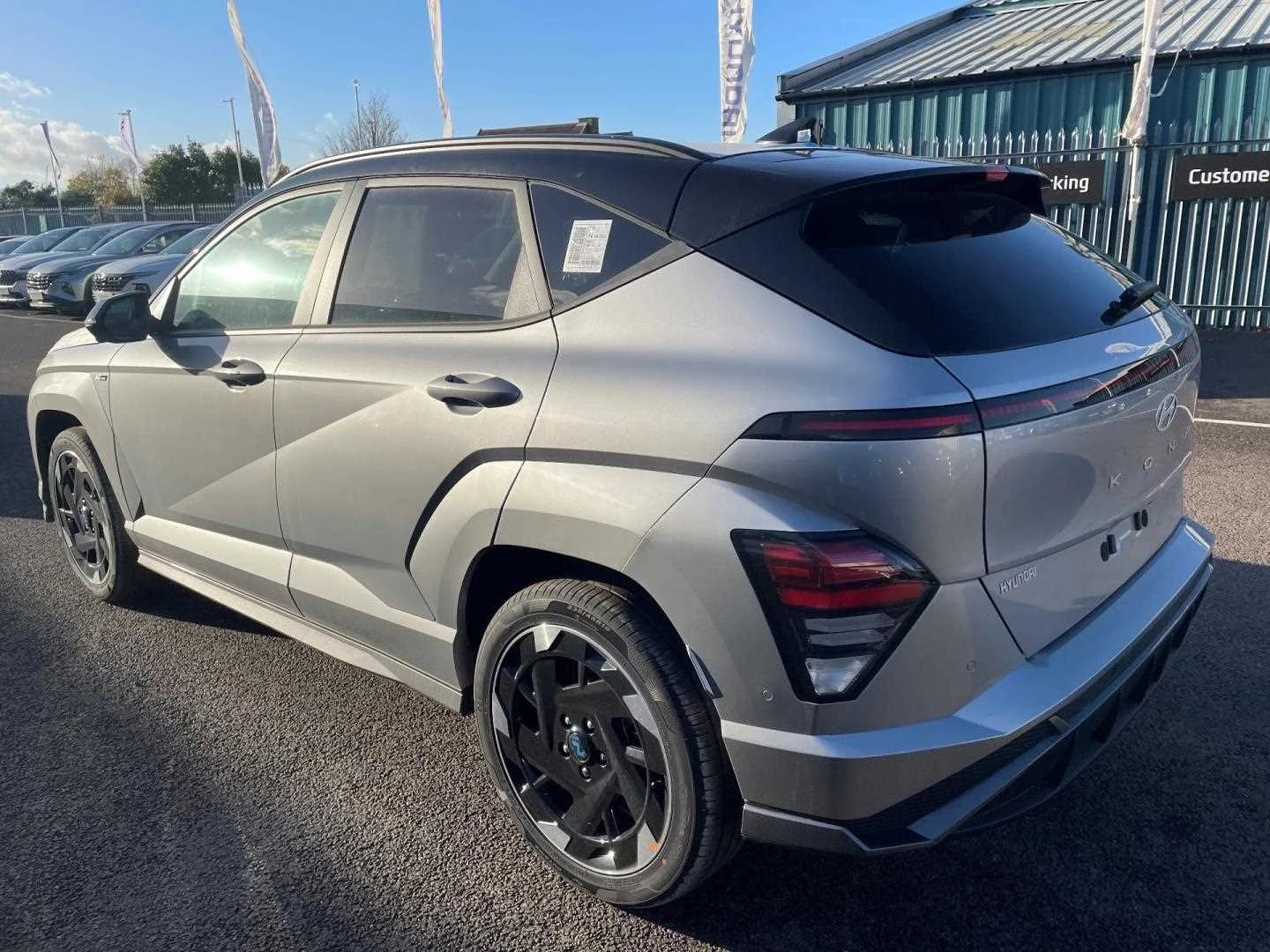Vehicle image 5