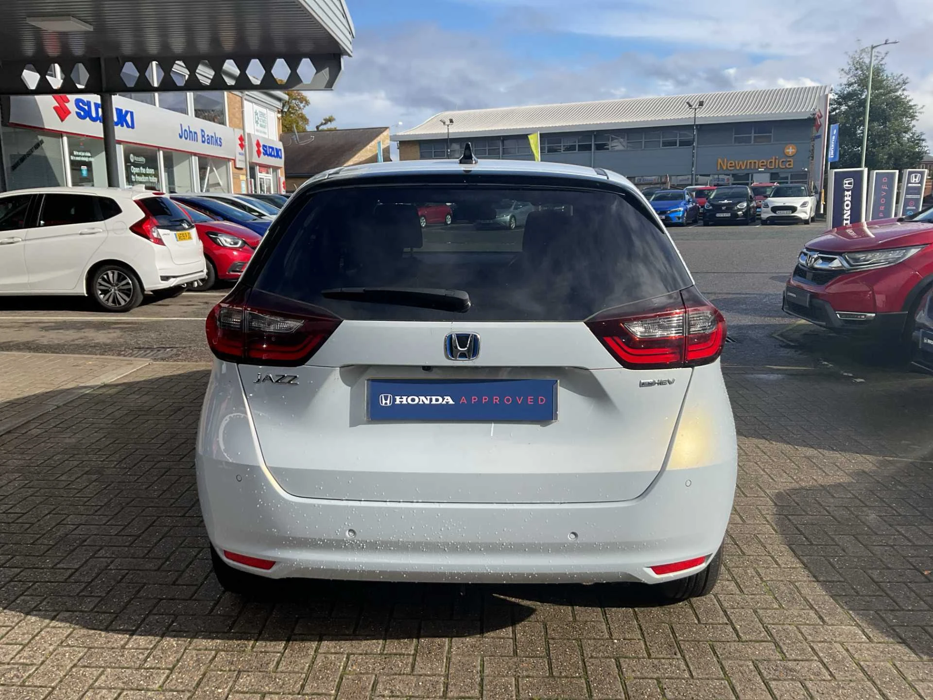 Vehicle image 7