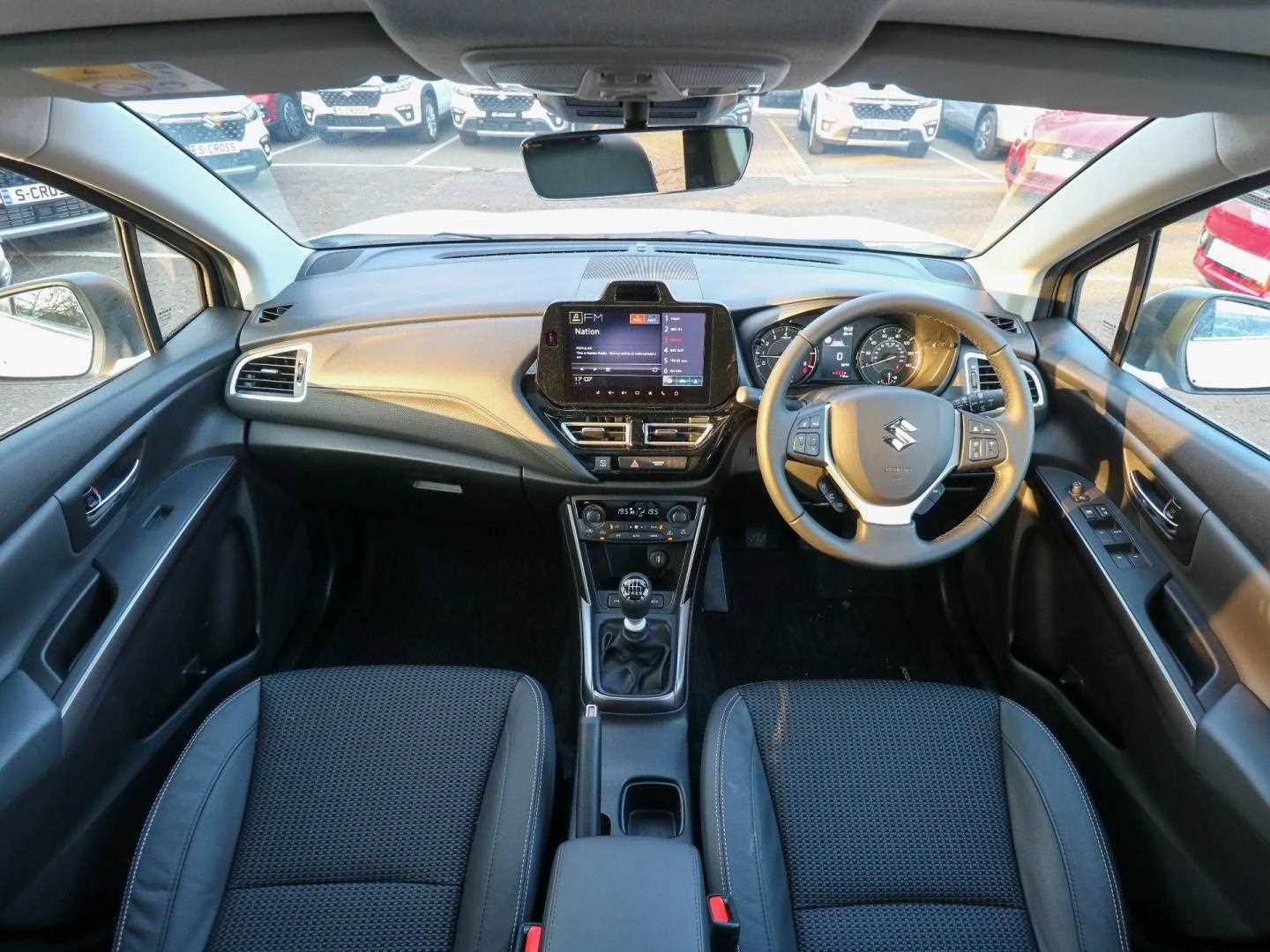 Vehicle image 4