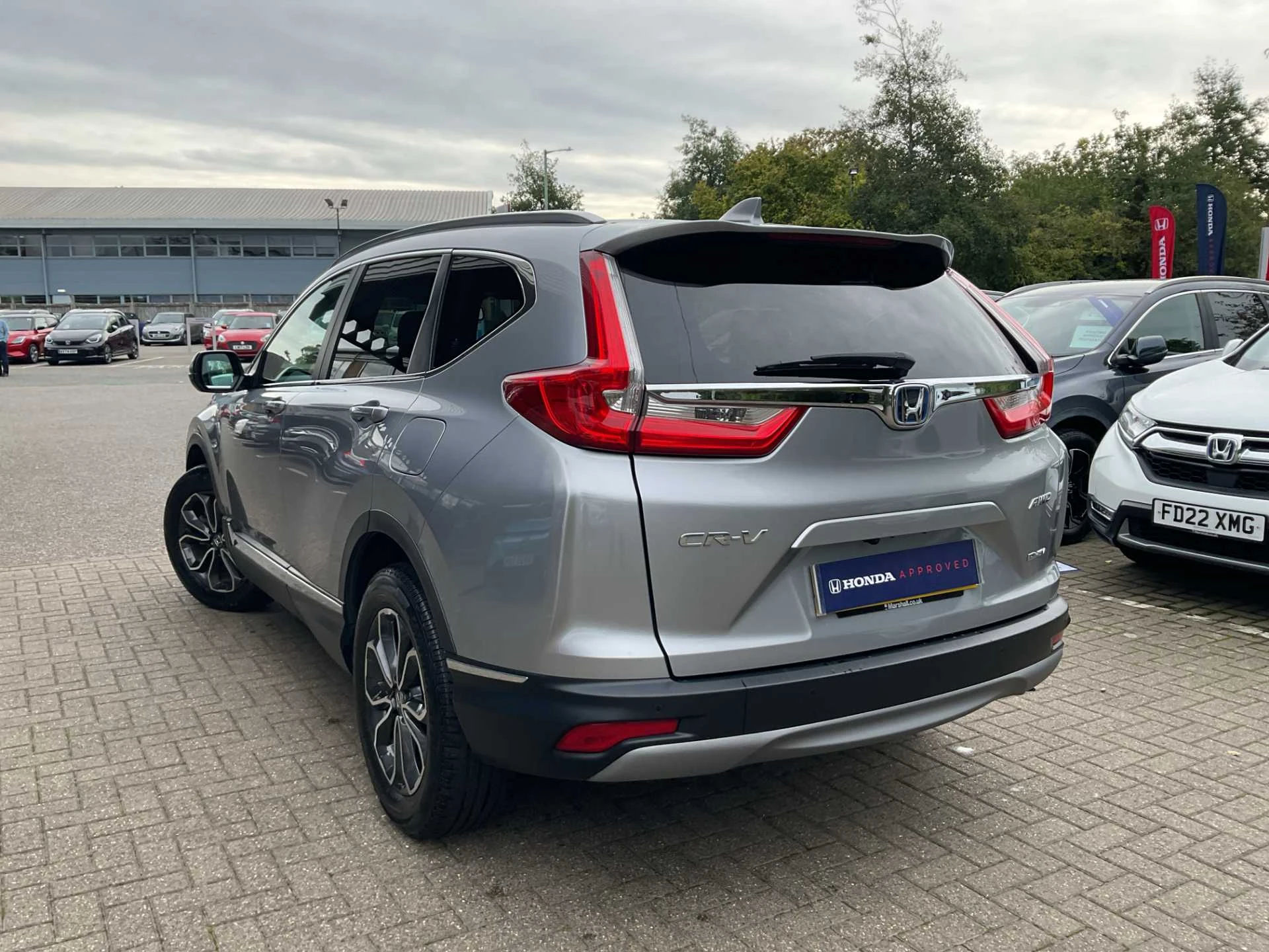 Vehicle image 3