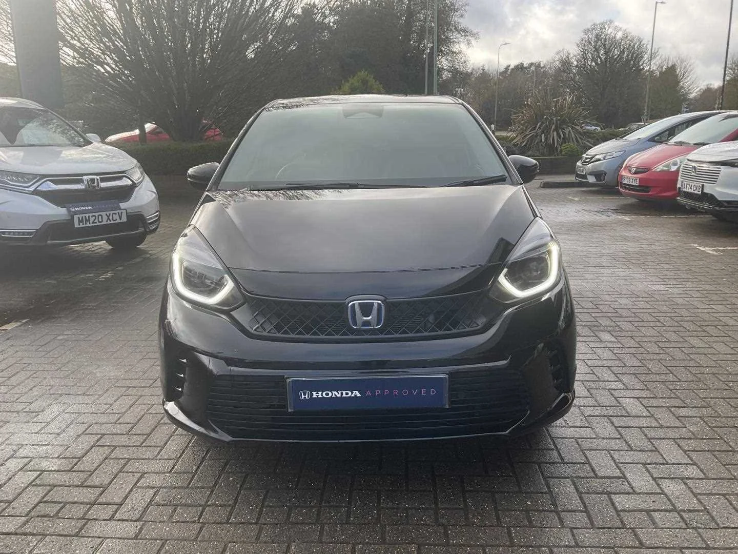 Vehicle image 6