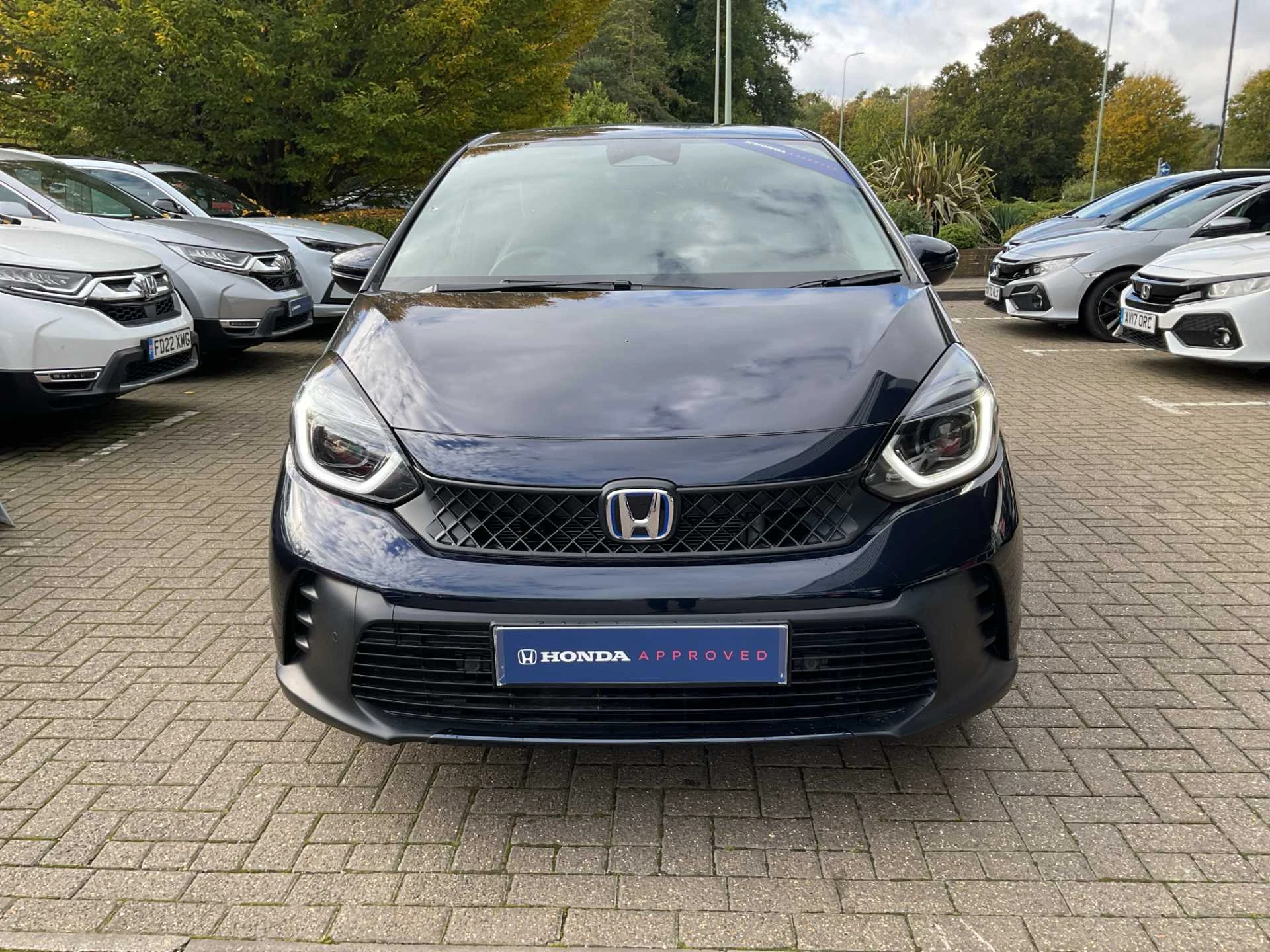 Vehicle image 6