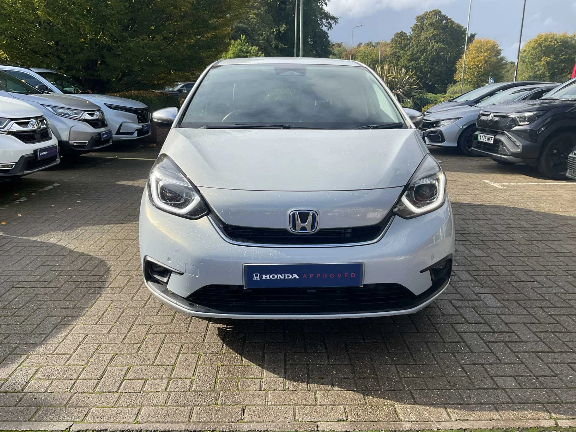 Vehicle image 6