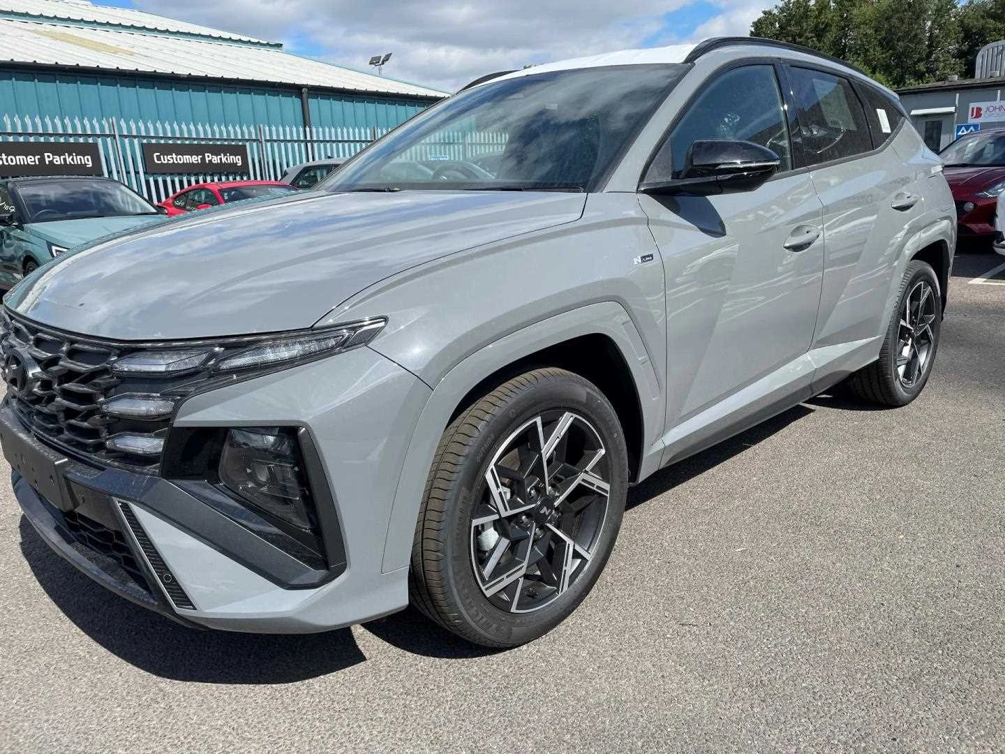 Vehicle image 3