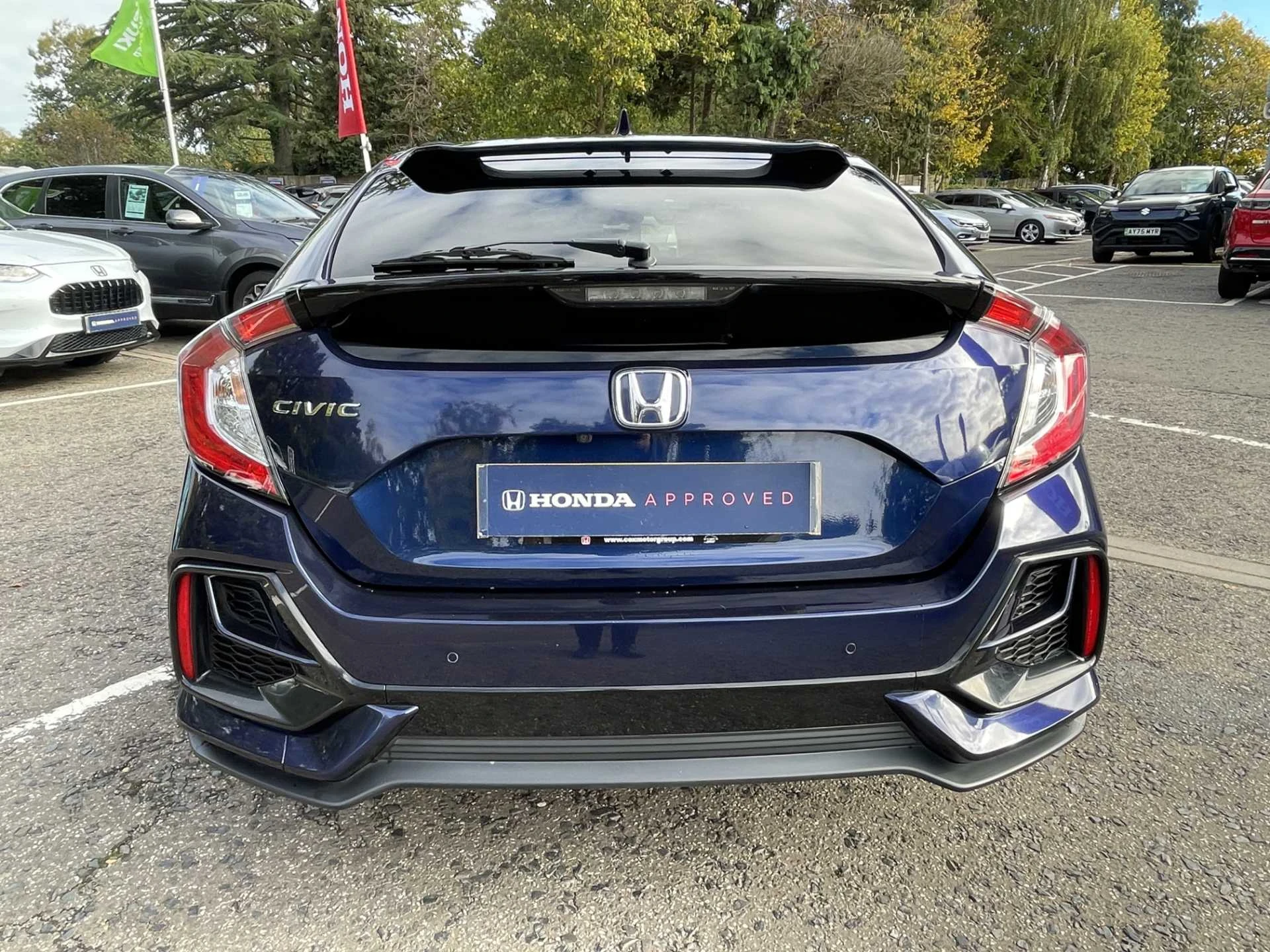 Vehicle image 7