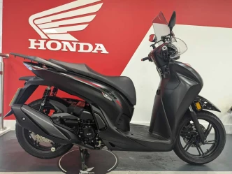 HONDA SH Listing Image