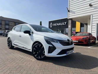 Renault Clio Listing Image
