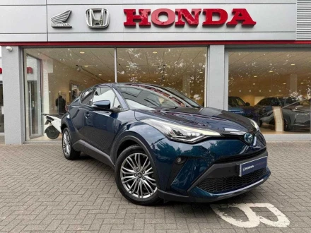 Toyota C-HR Listing Image