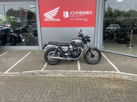 TRIUMPH Bonneville Listing Image