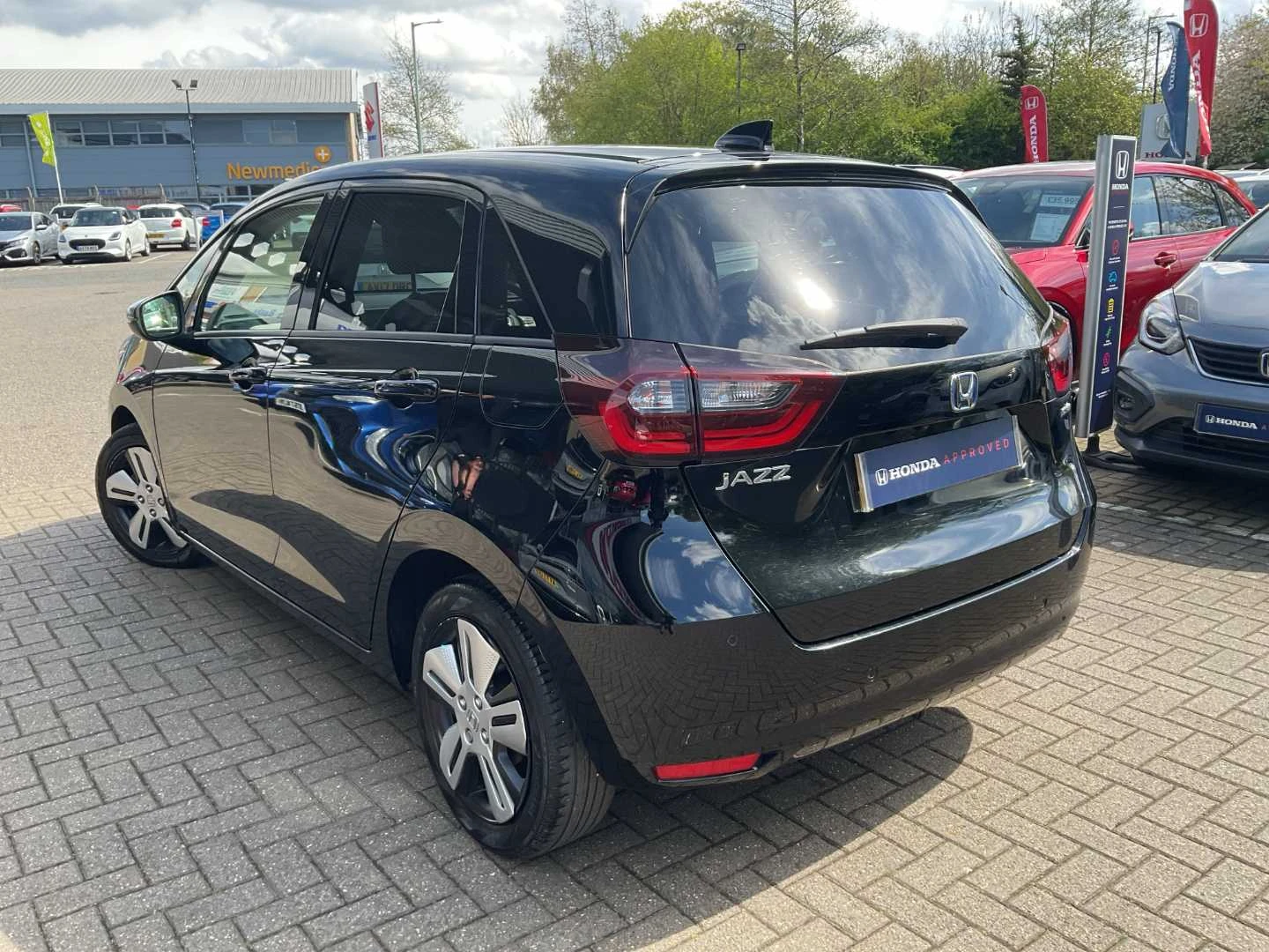 Vehicle image 3