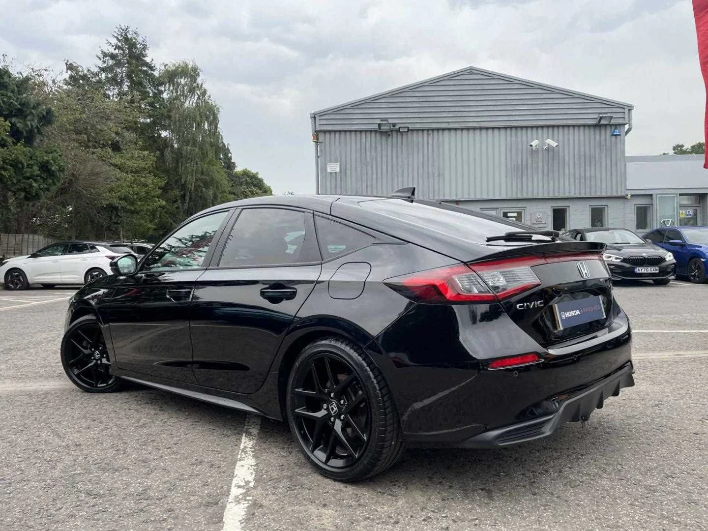 Vehicle image 3