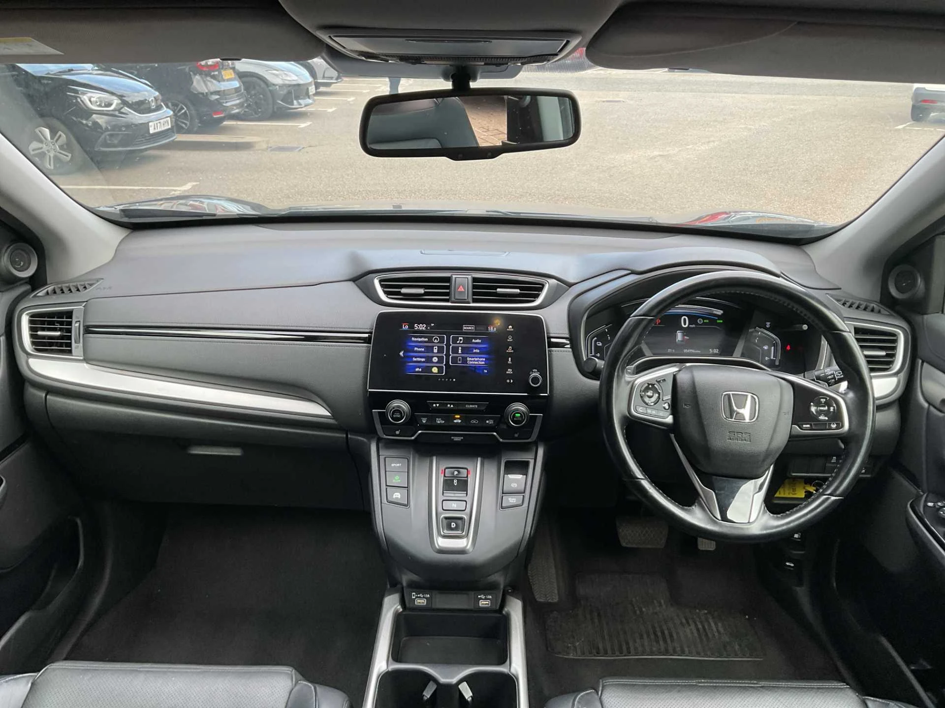 Vehicle image 4