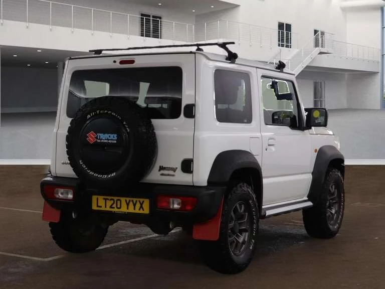 Vehicle image 7