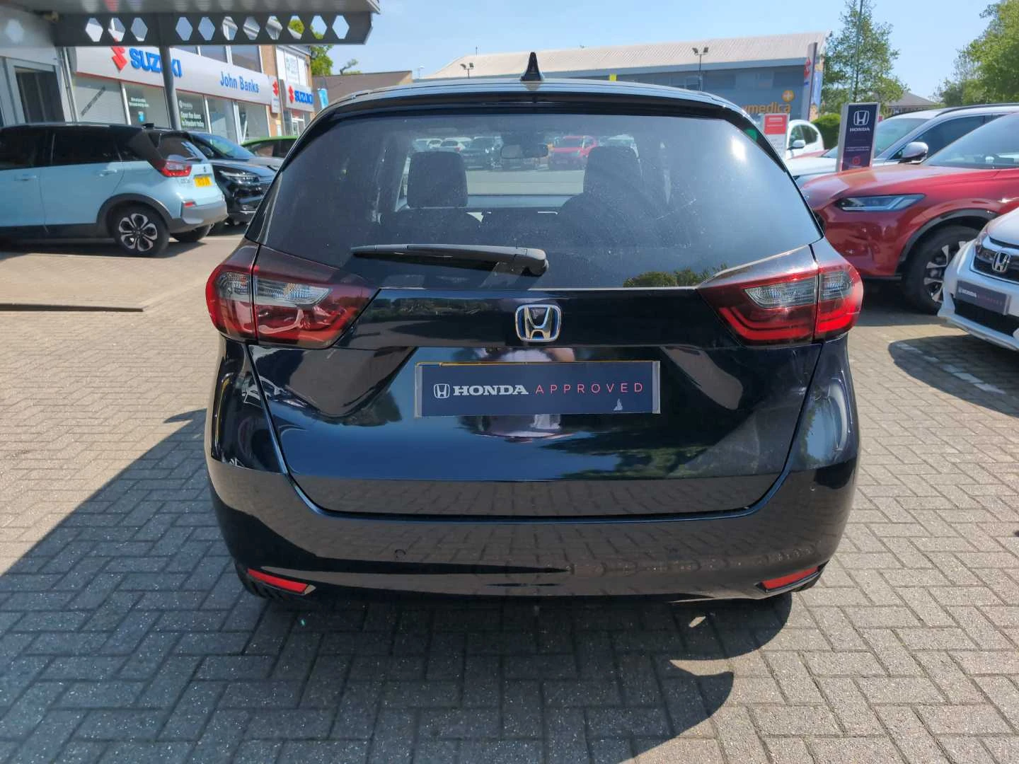 Vehicle image 7