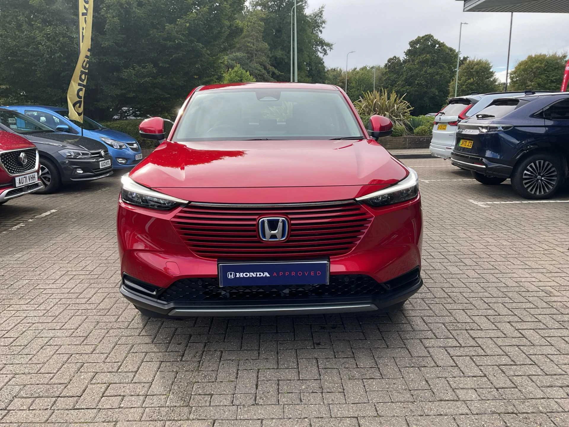 Vehicle image 6
