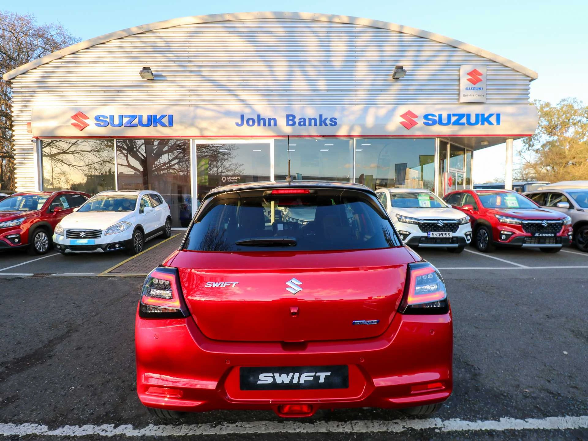 Vehicle image 6