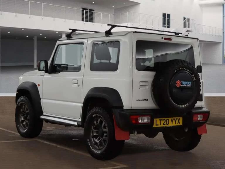Vehicle image 5