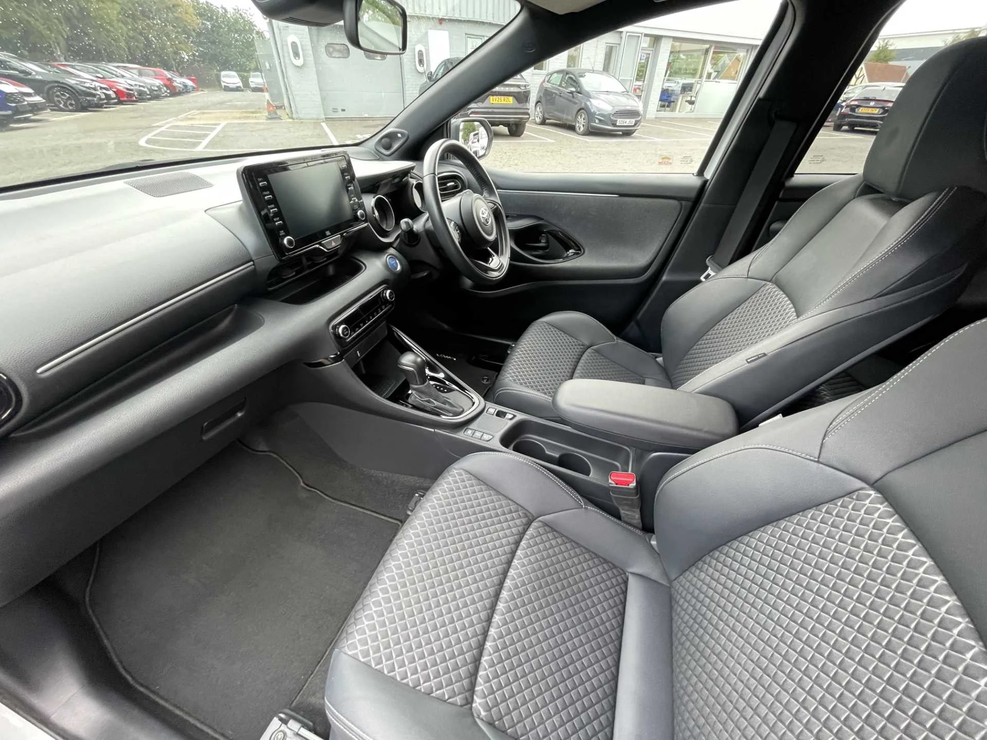 Vehicle image 2