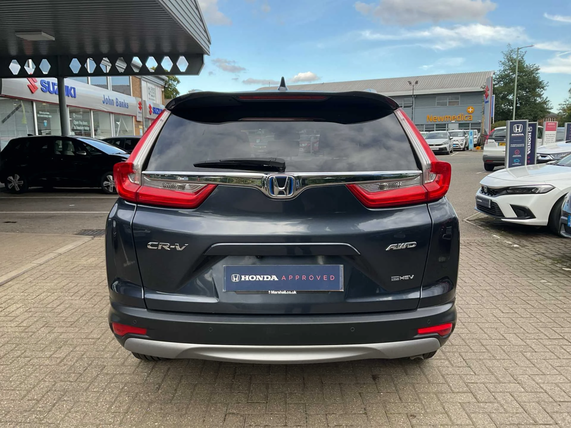 Vehicle image 6