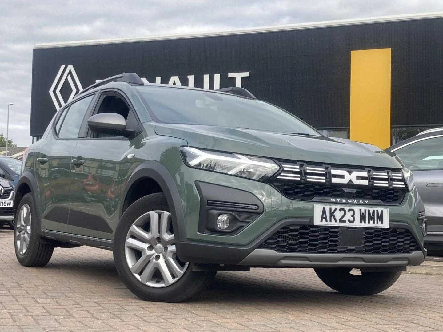 Vehicle image 3