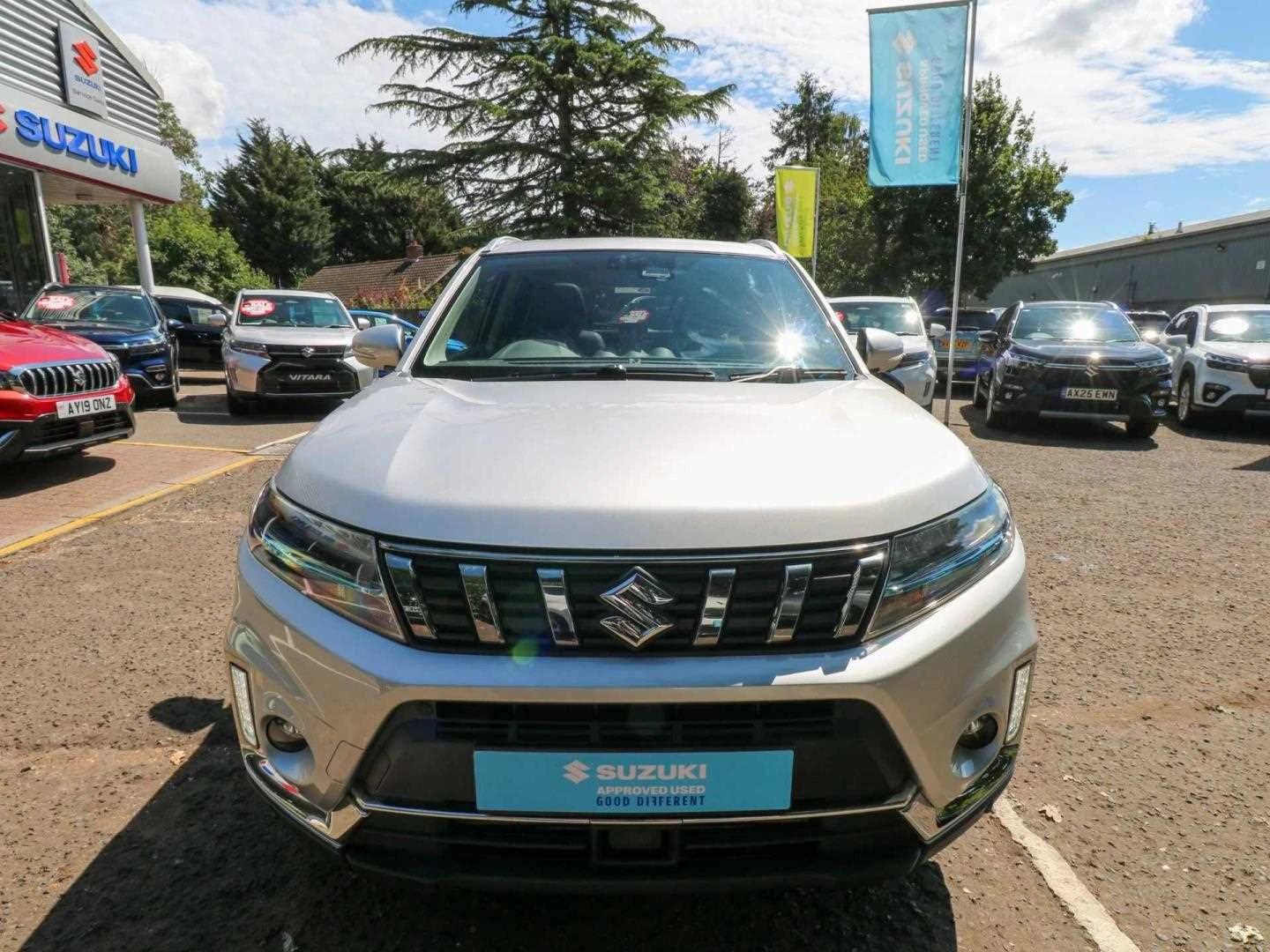 Vehicle image 6