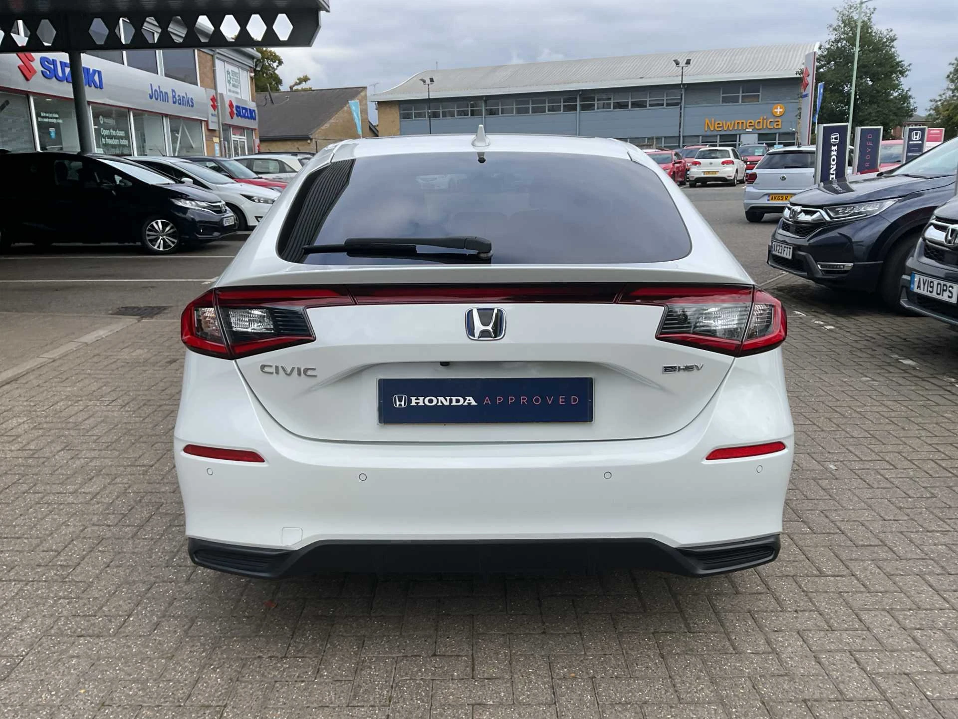 Vehicle image 7
