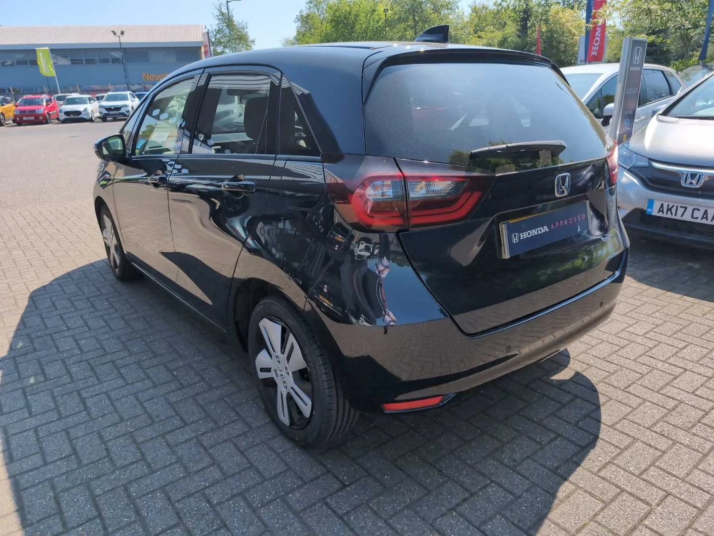 Vehicle image 3