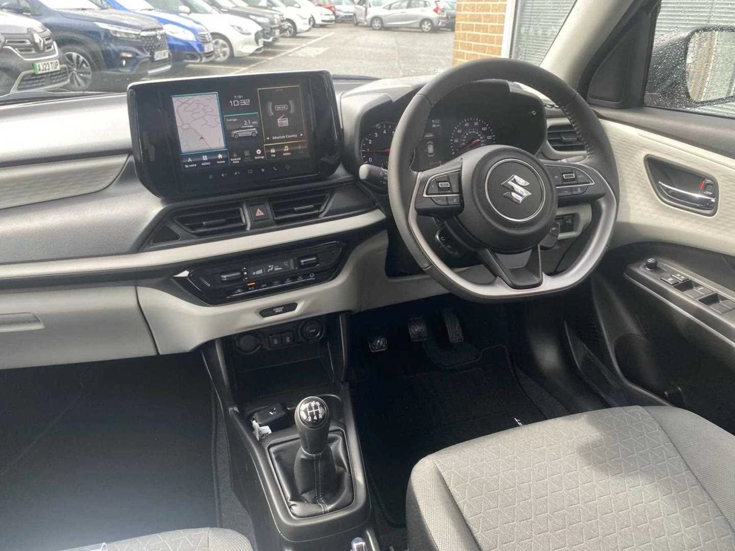 Vehicle image 5