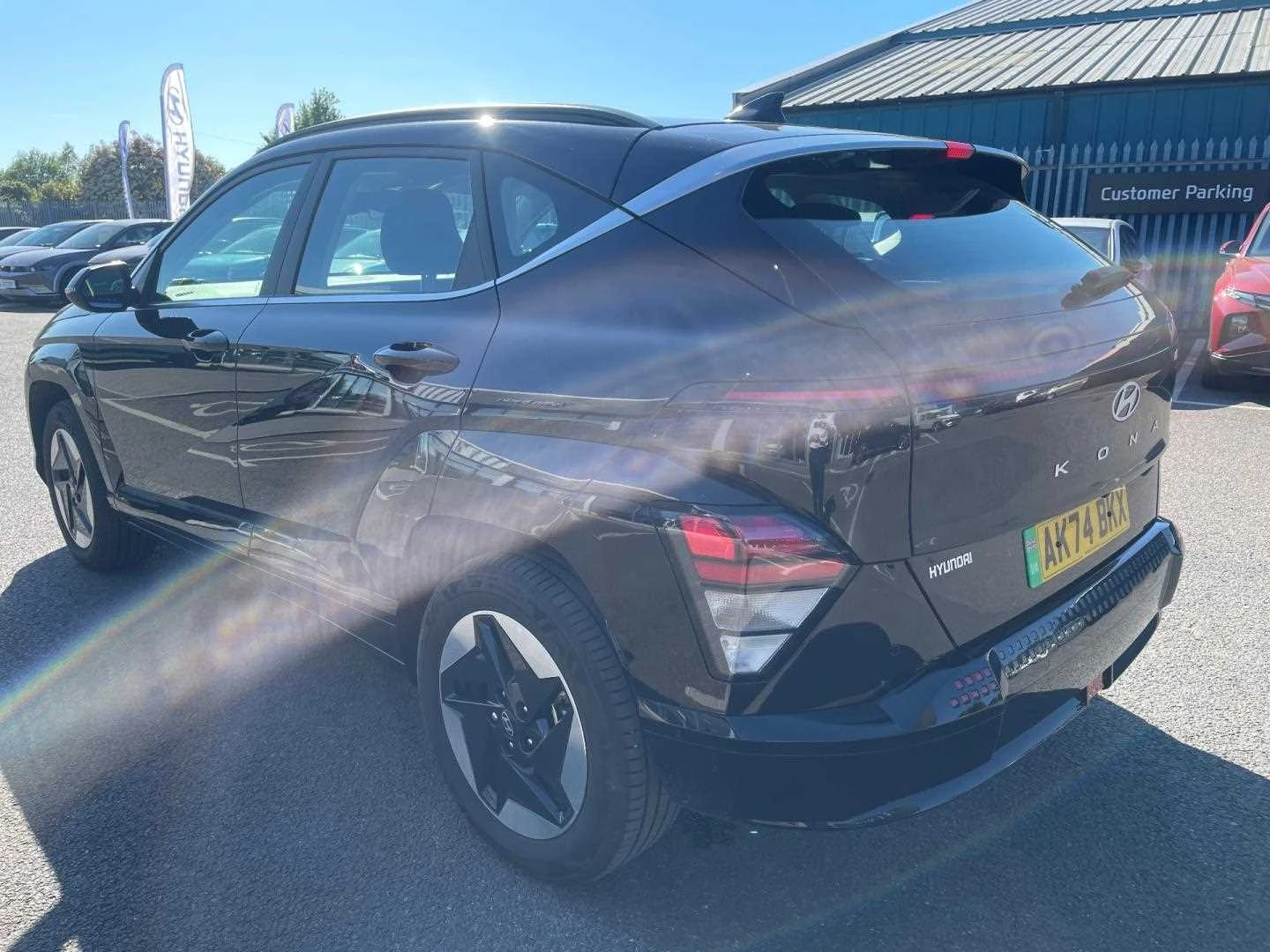 Vehicle image 7