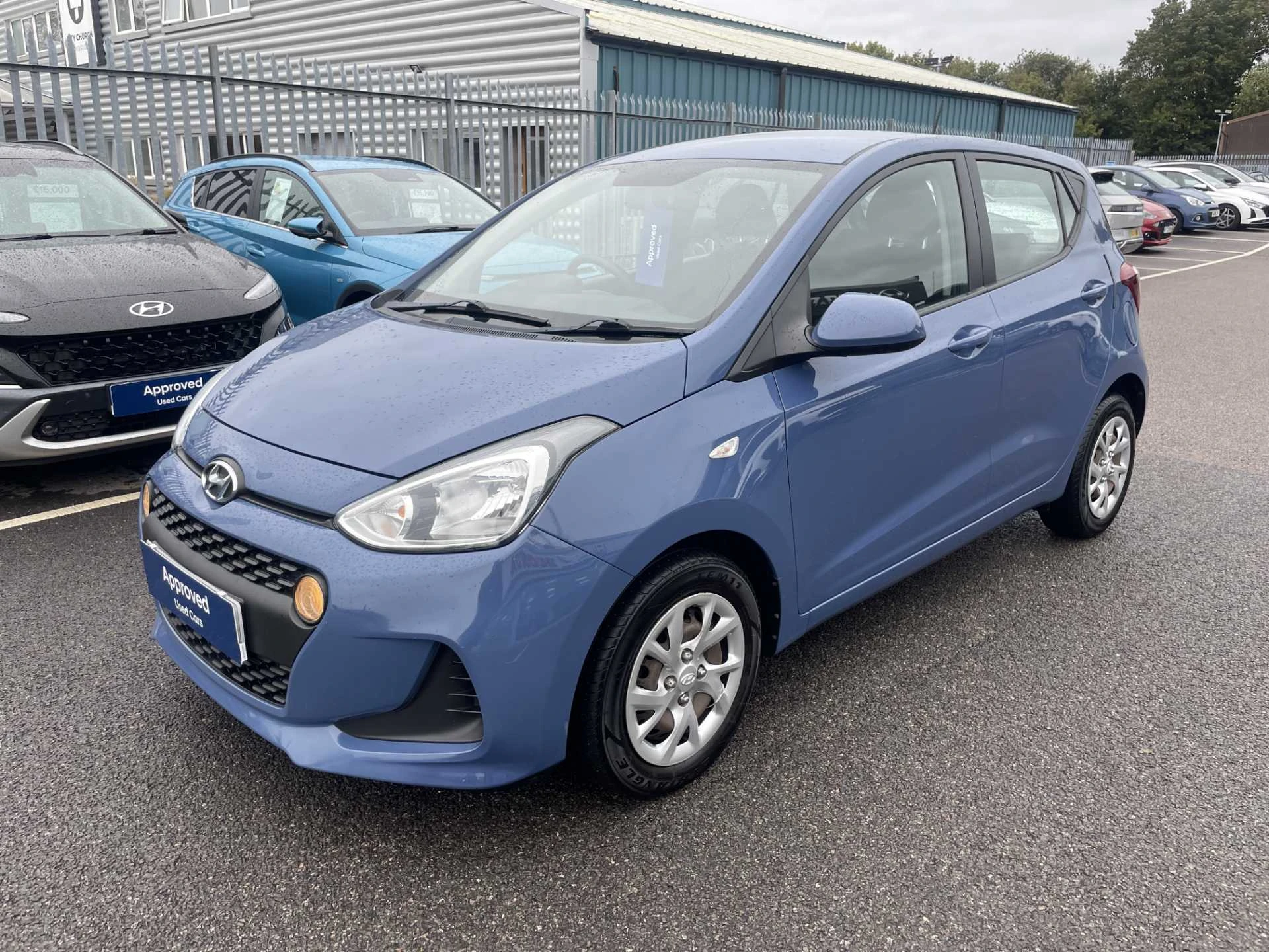 Vehicle image 2