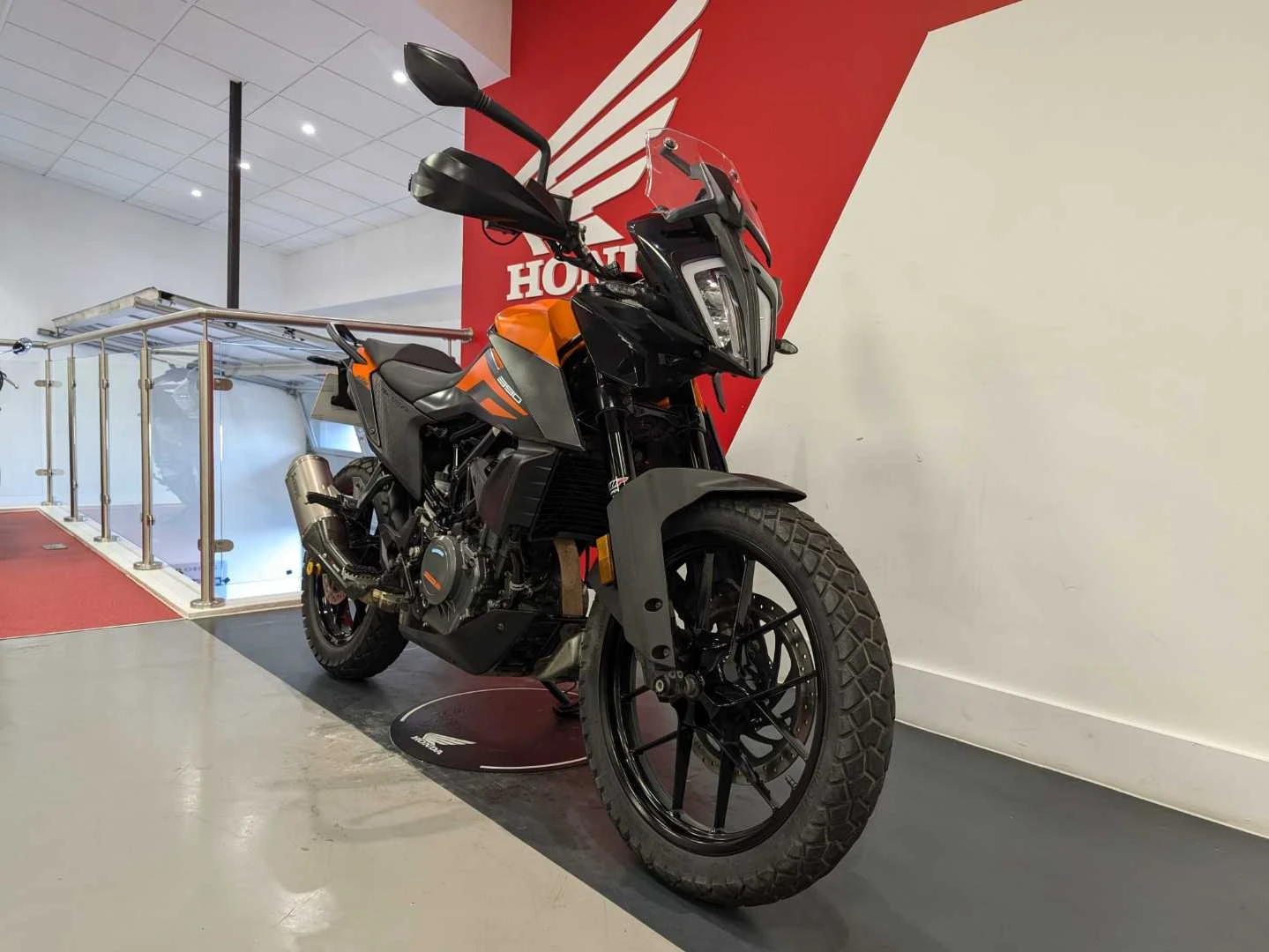 Vehicle image 2