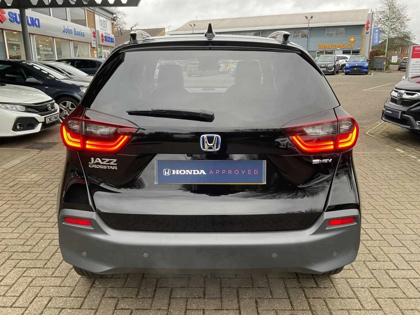 Vehicle image 7