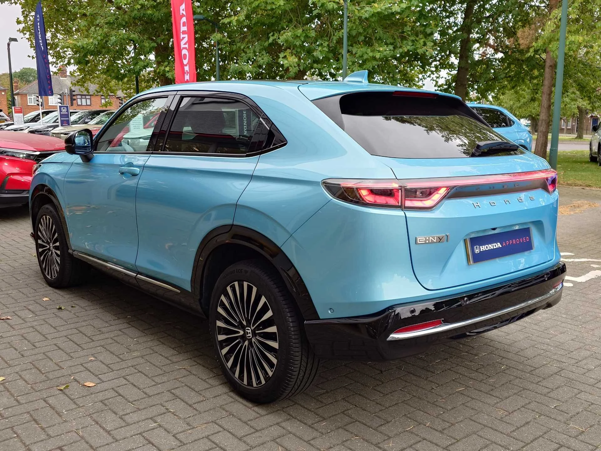 Vehicle image 3